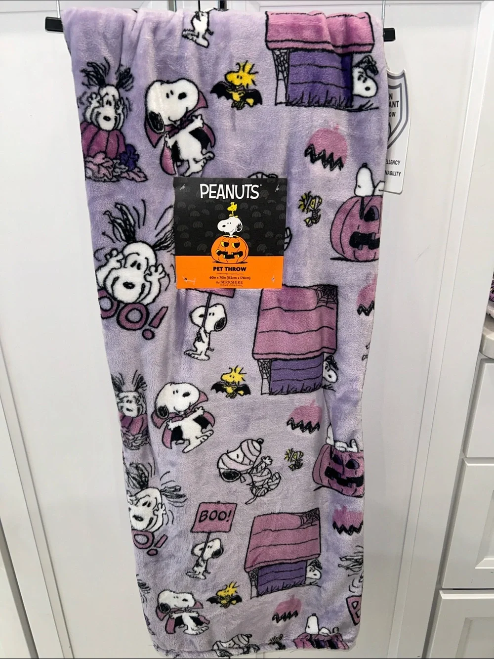 New Berkshire Peanuts Snoopy & Woodstock Halloween BOO Purple Throw Blanket